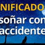 🚗💭 Descubre qué simboliza soñar con accidente de auto: Significados y consejos