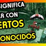 🌙💭 Descubre el significado oculto: ¿Qué significa soñar con la muerte de un desconocido?