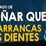 🤔¿Qué significa soñar que te arrancas los dientes? ¡Descubre el significado de este perturbador sueño! 🦷